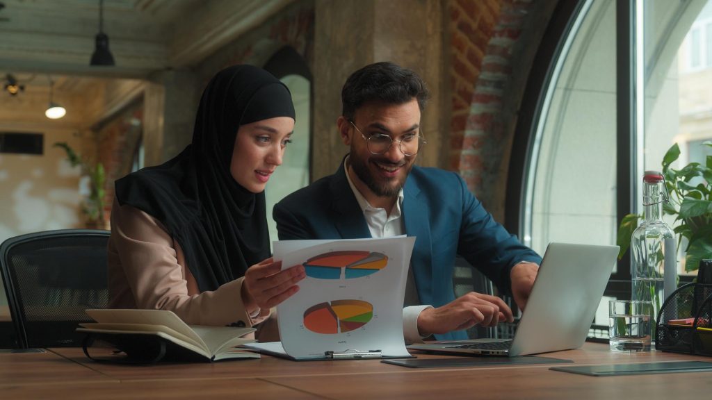 Retargeting Ads in the UAE: A Practical Guide to Winning Back Lost Customers Retargeting Ads in the UAE A Practical Guide to Winning Back Lost Customers